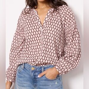 NWT Sanctuary Geometric Women's XL Lightweight Relaxed Spring Top Casual Blouse